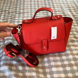 Gap pocketbook, handheld or shoulder strap